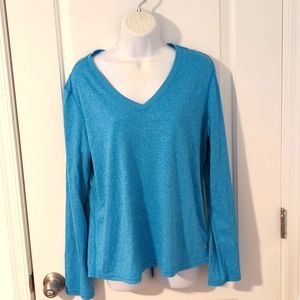 Danakin Now DriMore blue v-neck long sleeve tee size XL